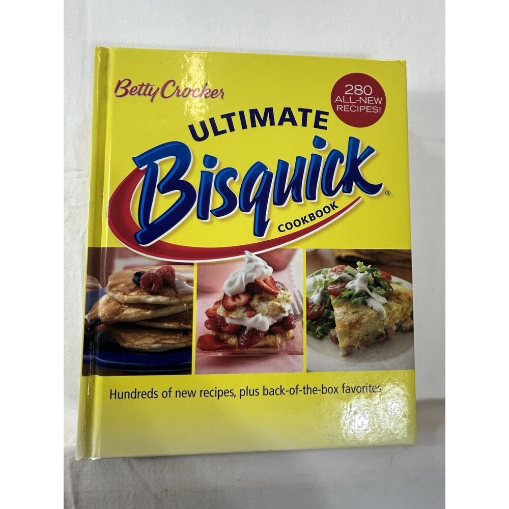 Betty Crocker Ultimate Bisquick Cookbook Hundreds of Recipes Softcover Cookbook